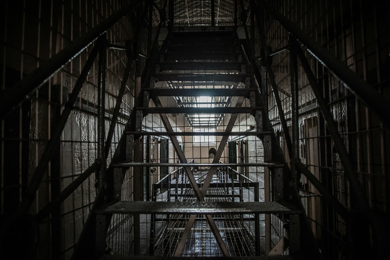 black metal stair close-up photography